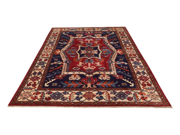 Detail image of 6' 9 x 10' 1 Hand Knotted Heriz Rug