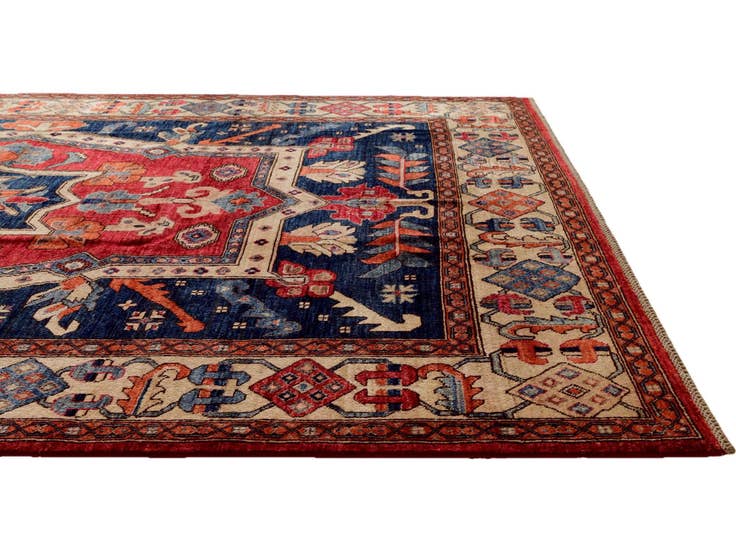 Detail image of 6' 9 x 10' 1 Hand Knotted Heriz Rug