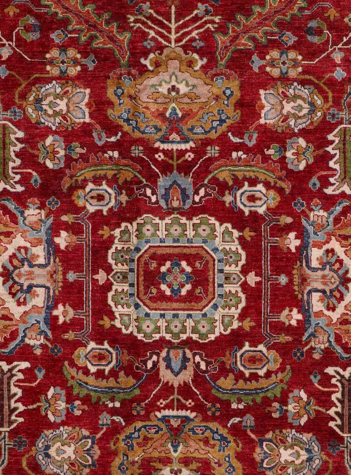 9' 1 x 11' 8 Hand Knotted Heriz Rug