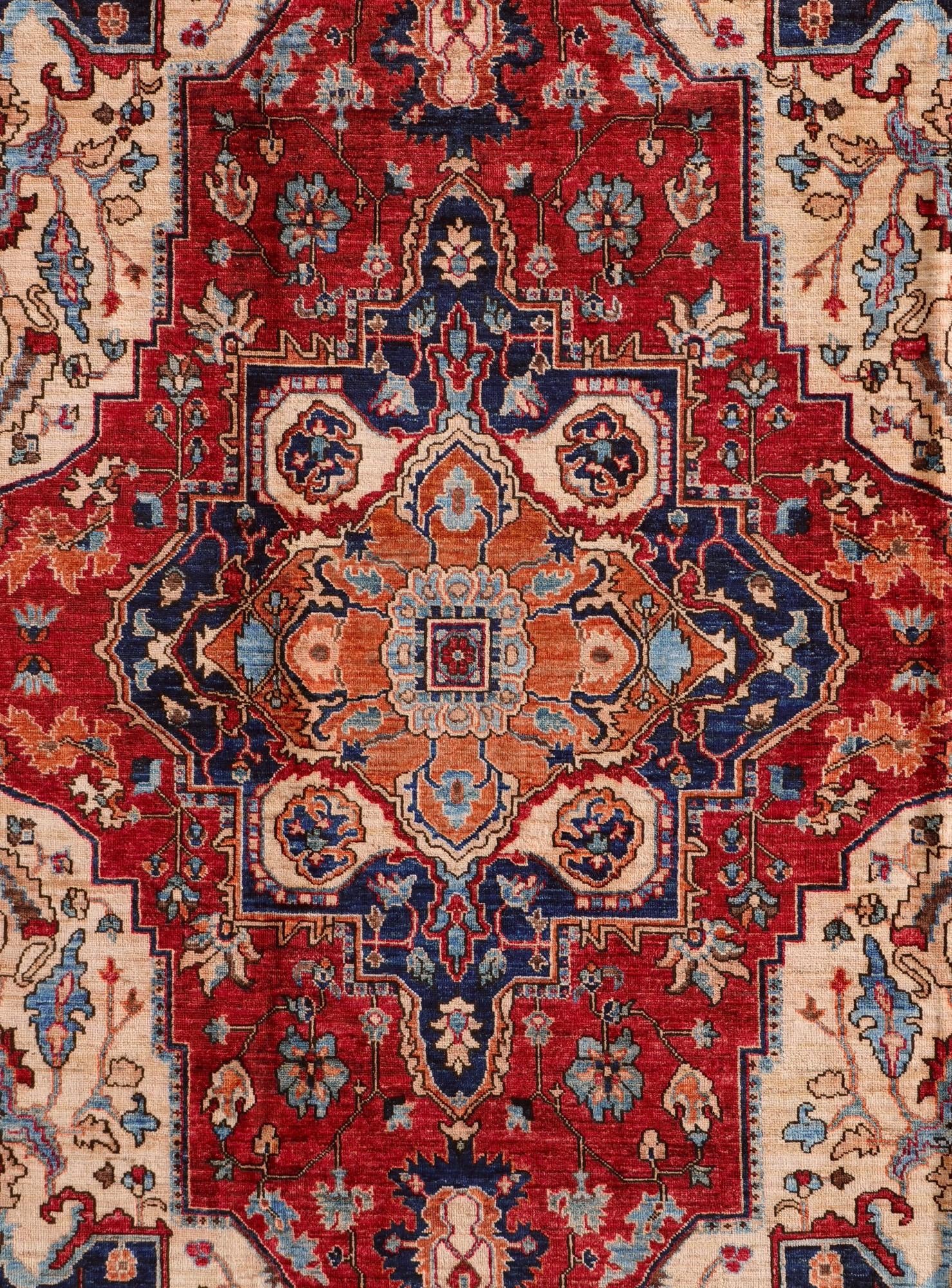6' 9 x 9' 11 Hand Knotted Heriz Rug