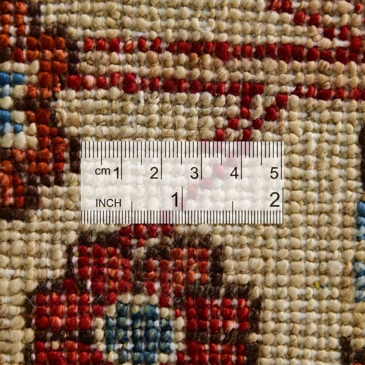 6' 9 x 9' 10 Hand Knotted Heriz Rug