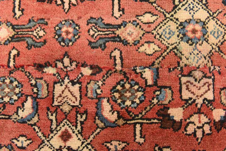3' 8 x 7' 3 Hand Knotted Hossainabad Persian Wool Rug