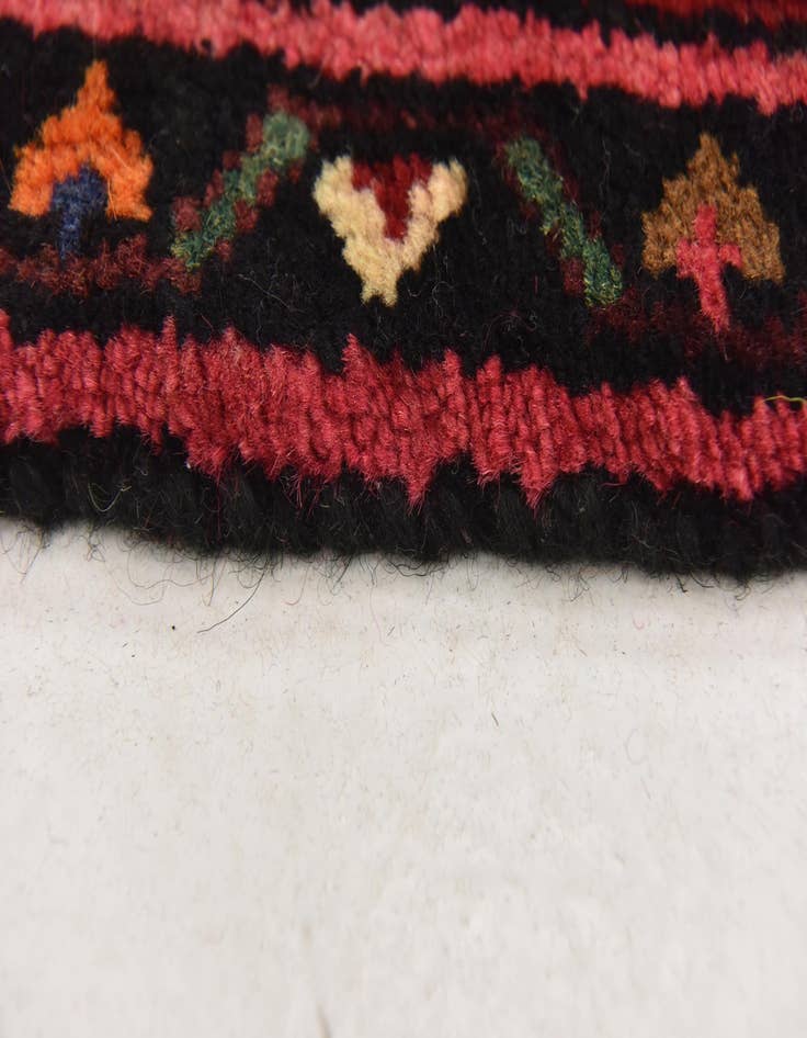 Detail image of 6' 4 x 10' Hand Knotted Hossainabad Persian Wool Rug