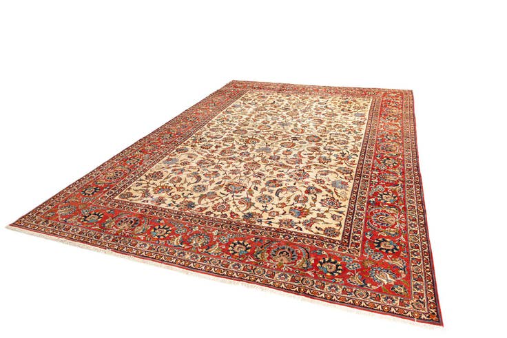 Detail image of 10' 5 x 14' 11 Hossainabad Rug