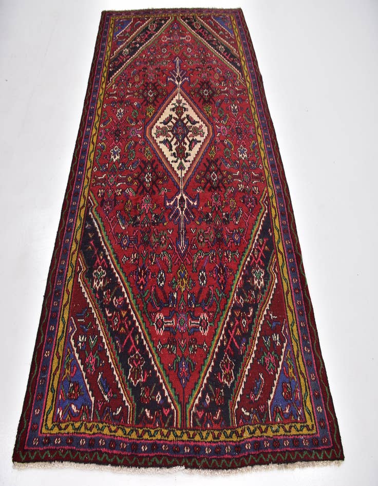 Detail image of 5' 4 x 8' 8 Hand Knotted Hossainabad Persian Wool Rug