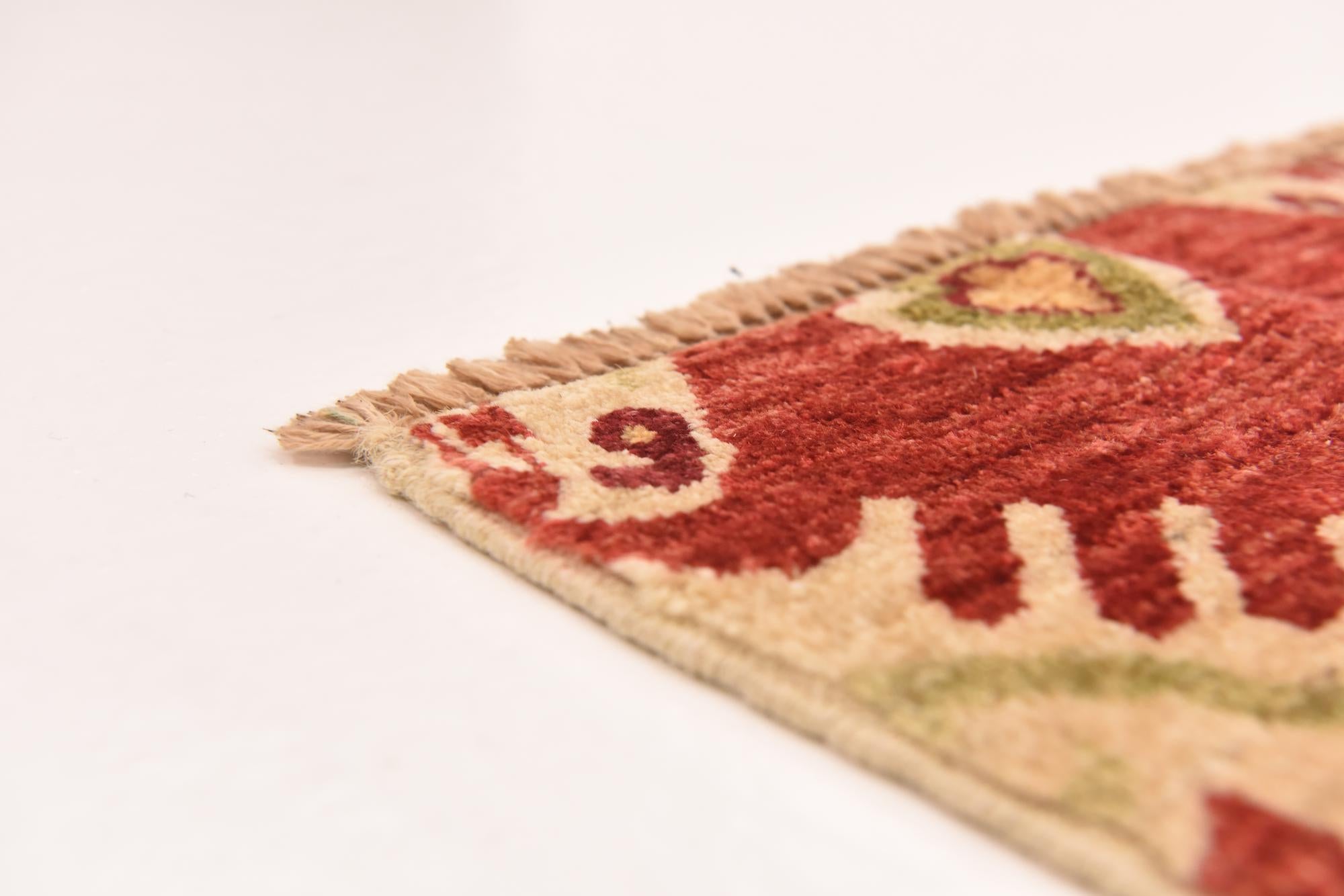 6' x 9' Hand Knotted Ikat Rug