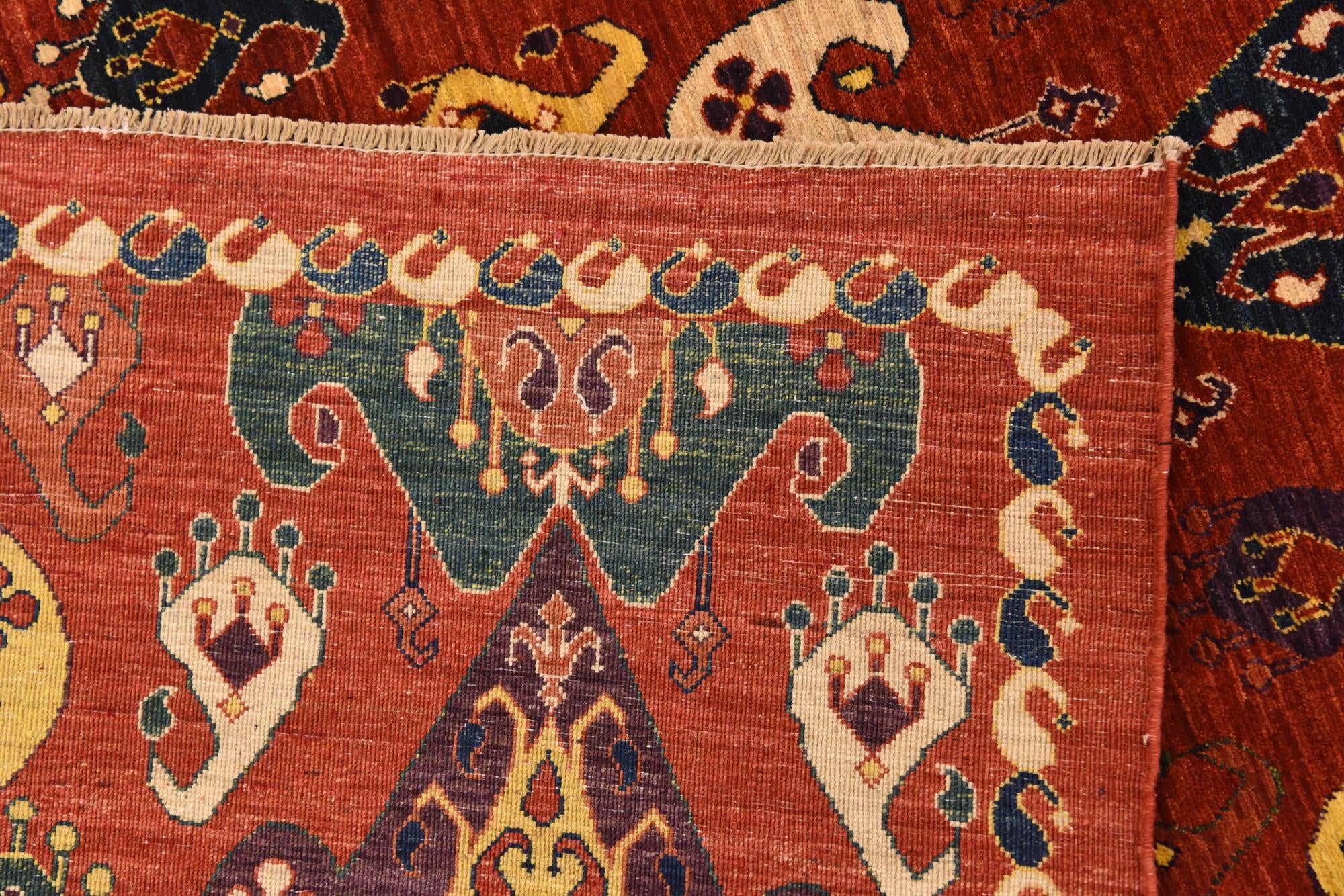7' x 9' 2 Hand Knotted Ikat Rug