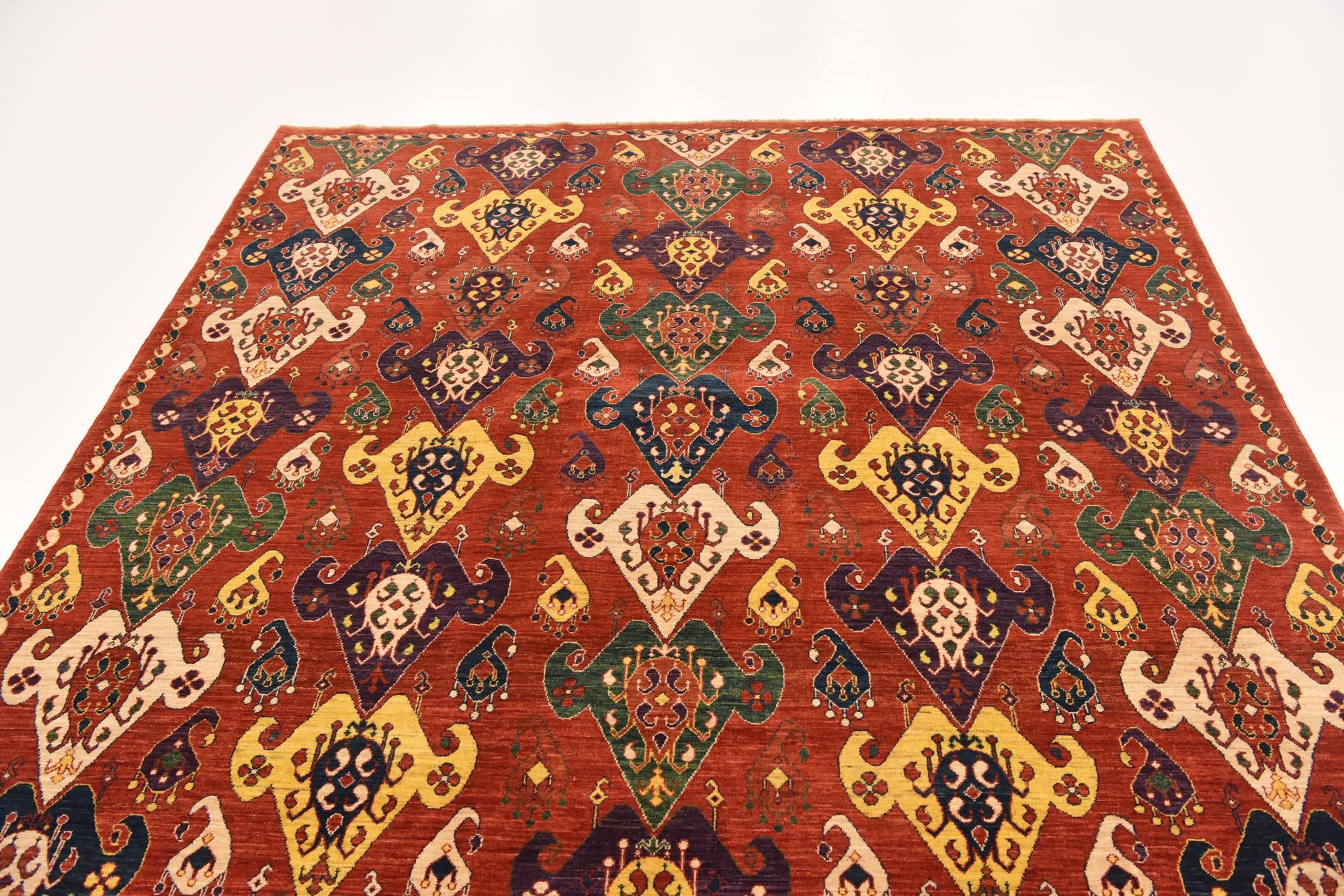 7' x 9' 2 Hand Knotted Ikat Rug