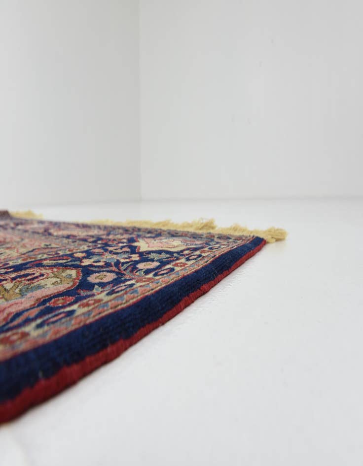 Detail image of 4' 6 x 6' 7 Hand Knotted Isfahan Persian Wool Rug