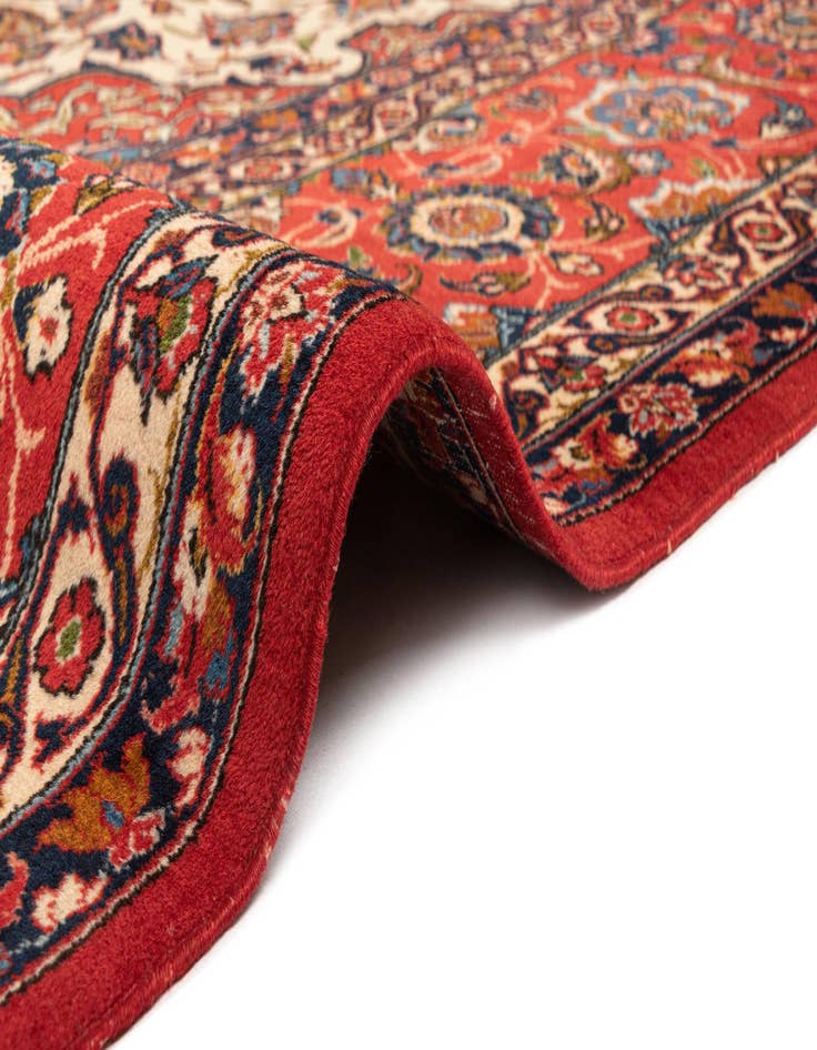 Detail image of 8' 9 x 12' 6 Isfahan Wool Rug