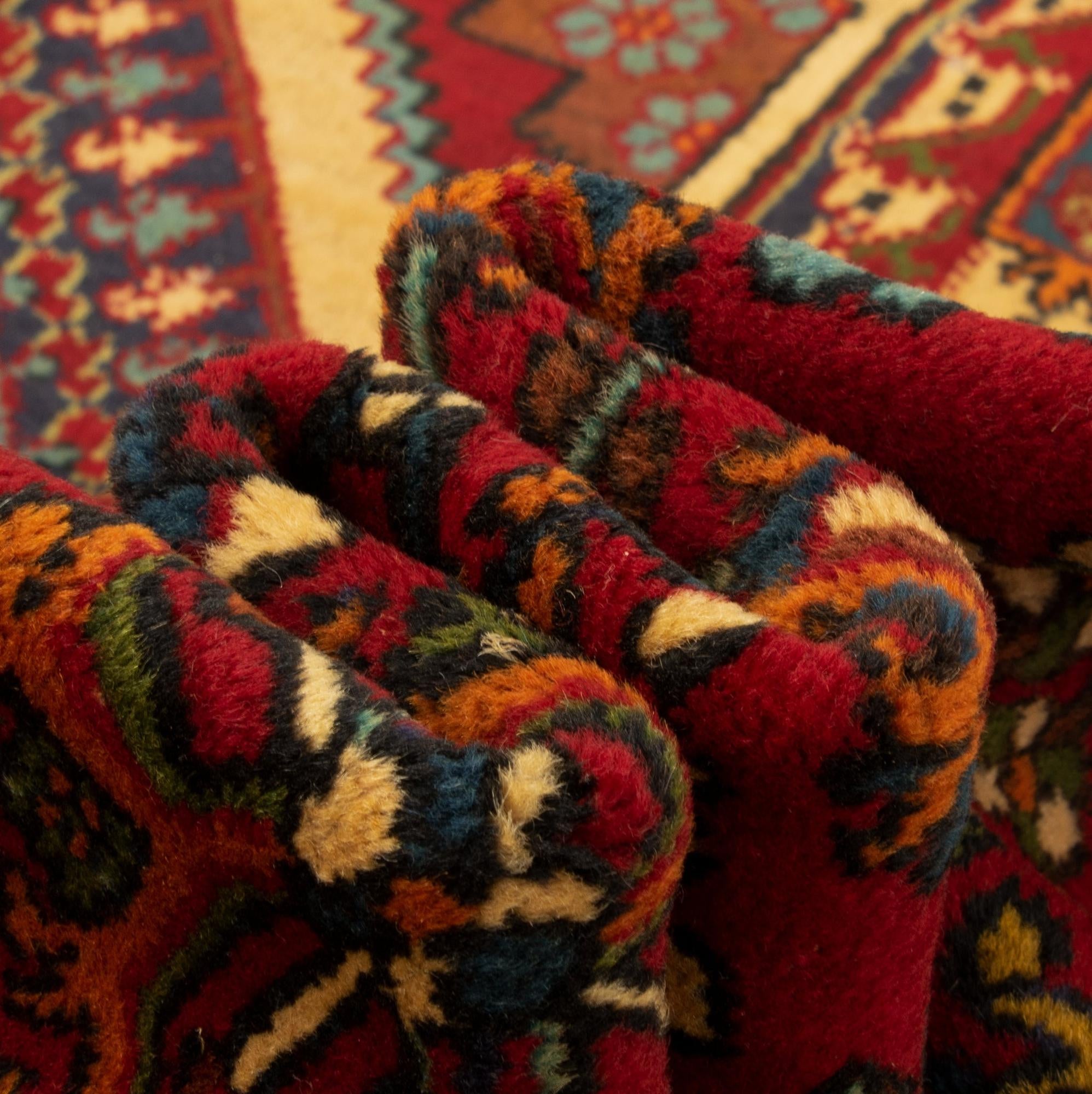 7' 11 x 11' Hand Knotted Isfahan Persian Wool Rug