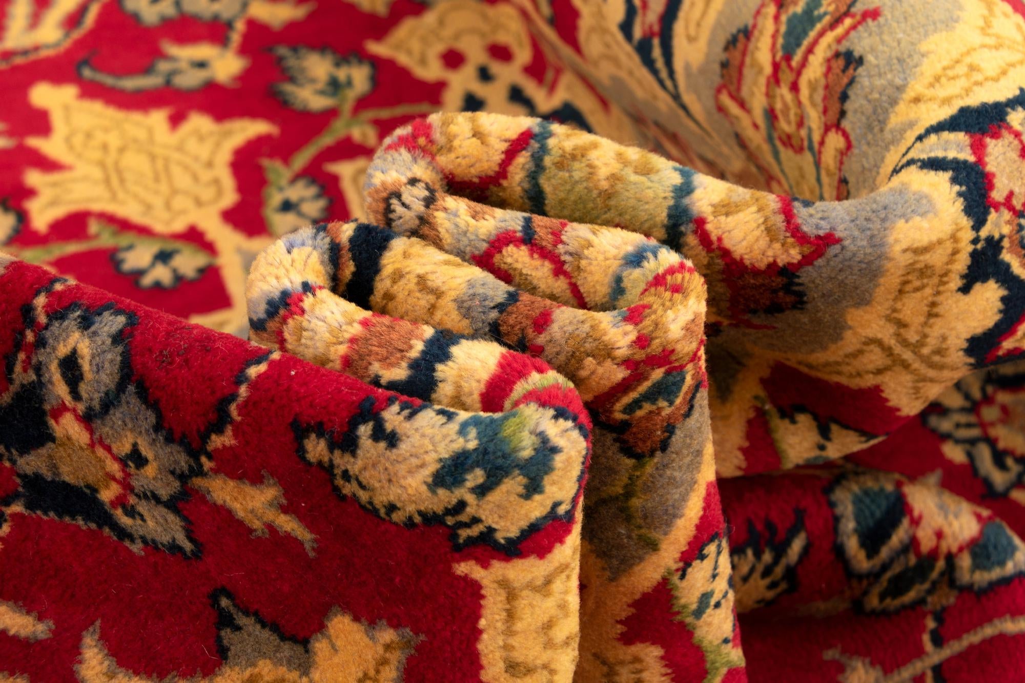 8' 10 x 12' 10 Hand Knotted Isfahan Persian Wool Rug