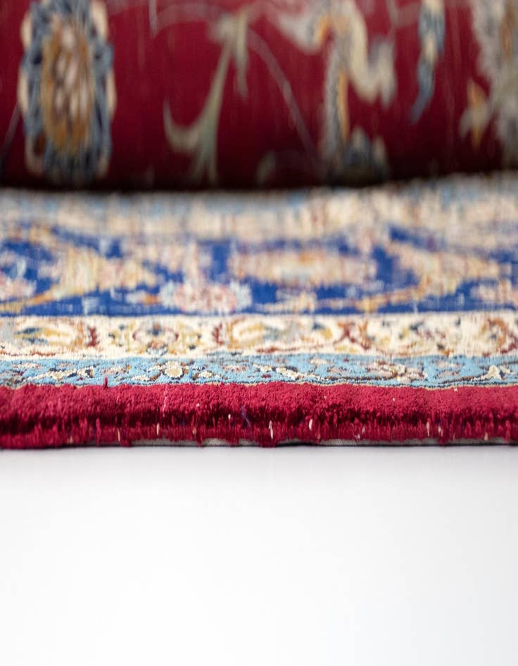 Detail image of 11' 6 x 16' 9 Hand Knotted Isfahan Persian Rug