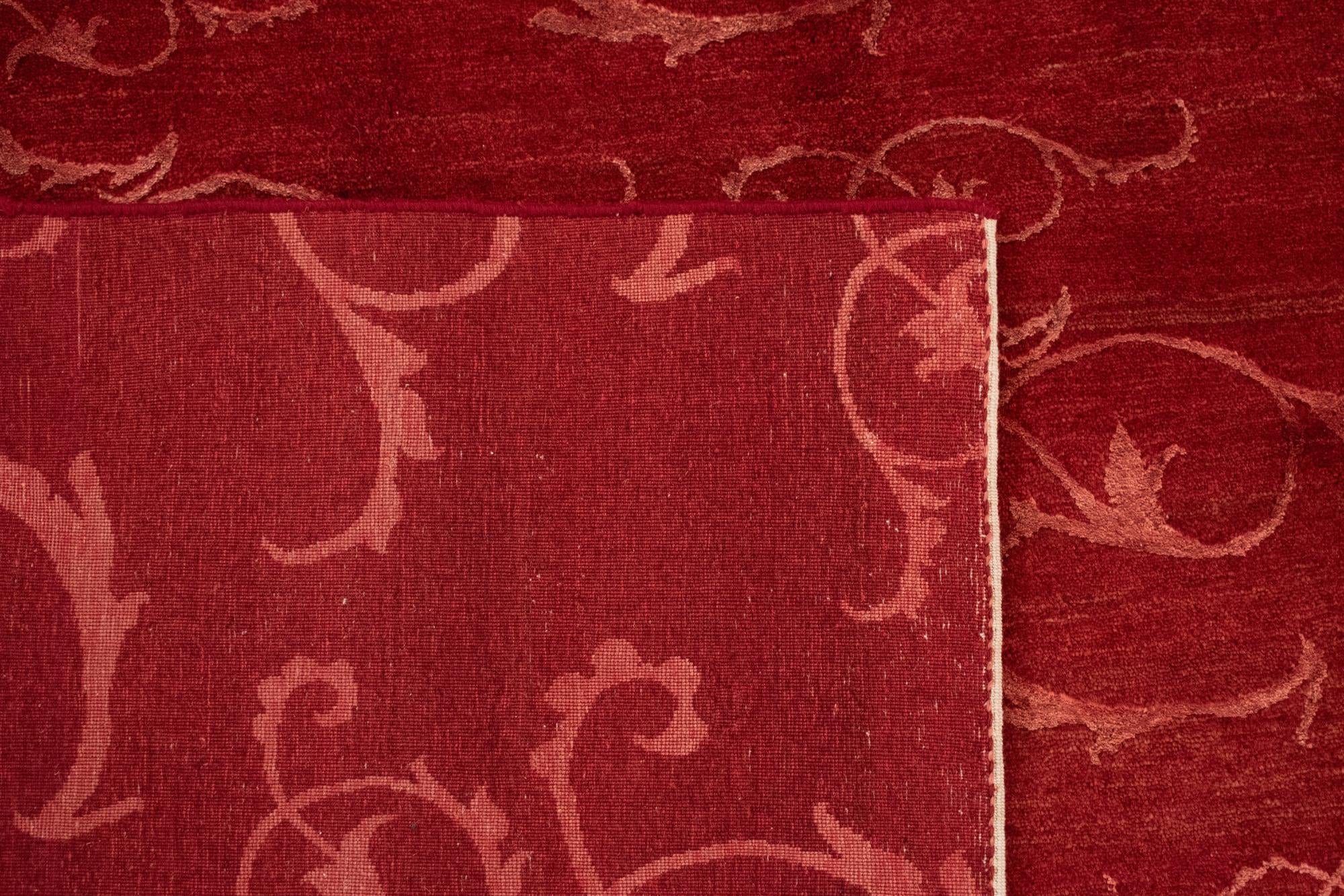5' 2 x 7' 9 Hand Knotted Isfahan Persian Rug