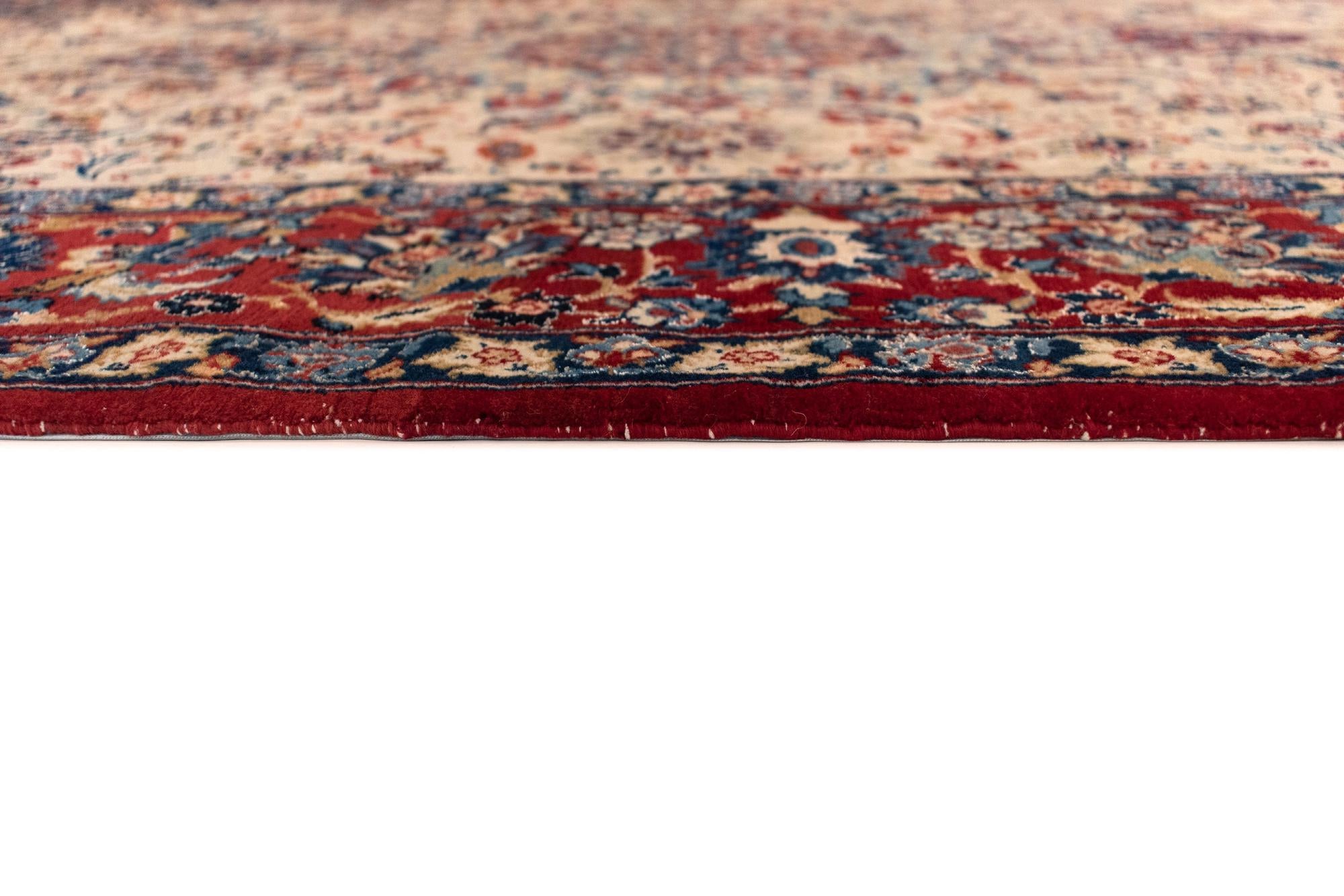 4' 8 x 7' 1 Isfahan Wool Rug