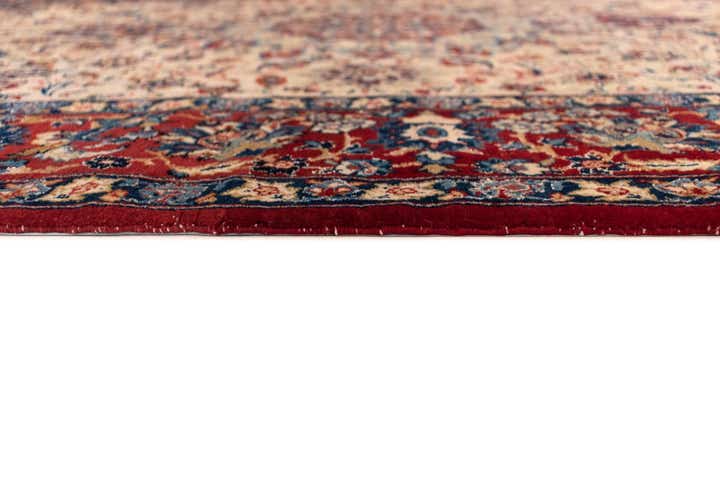 4' 8 x 7' 1 Isfahan Wool Rug