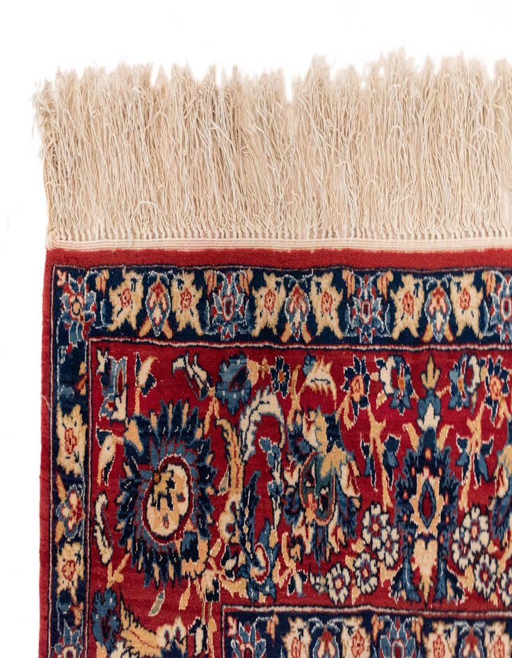 Detail image of 4' 8 x 7' 1 Isfahan Wool Rug