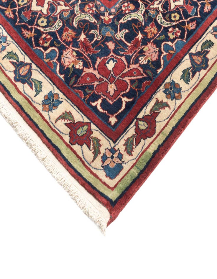 Detail image of 10' 8 x 13' 1 Isfahan Rug