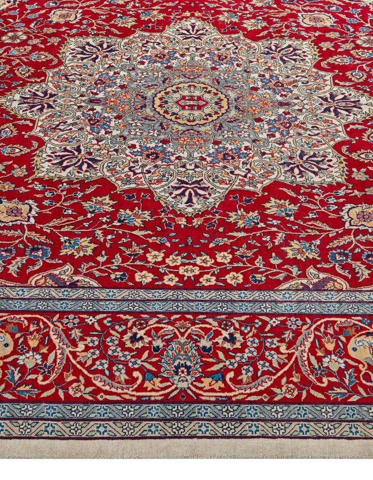 Detail image of 7' 3 x 10' 7 Hand Knotted Isfahan Wool Rug