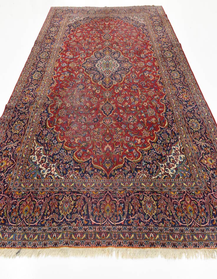 Detail image of 9' 10 x 13' 2 Hand Knotted Isfahan Persian Wool Rug