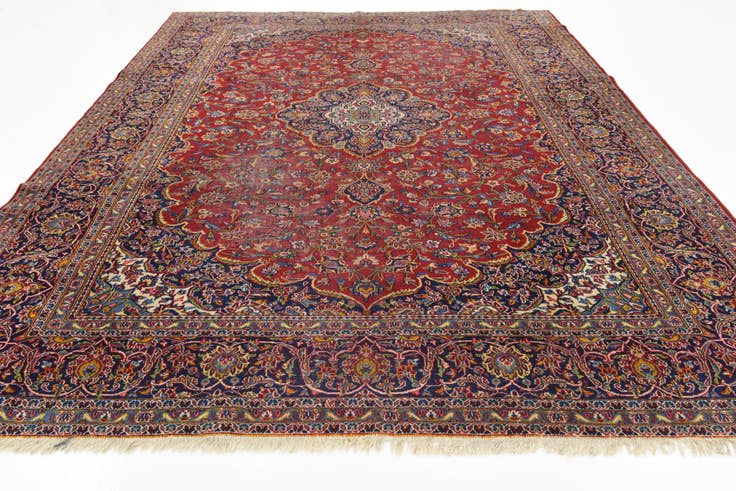 Detail image of 9' 10 x 13' 2 Hand Knotted Isfahan Persian Wool Rug