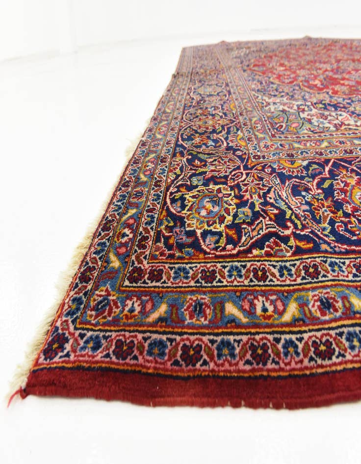 Detail image of 9' 10 x 13' 2 Hand Knotted Isfahan Persian Wool Rug