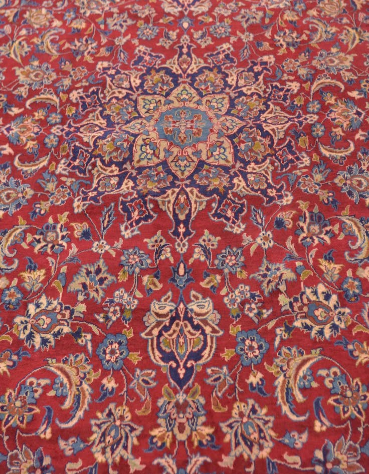 Detail image of 9' 8 x 13' Hand Knotted Isfahan Persian Wool Rug