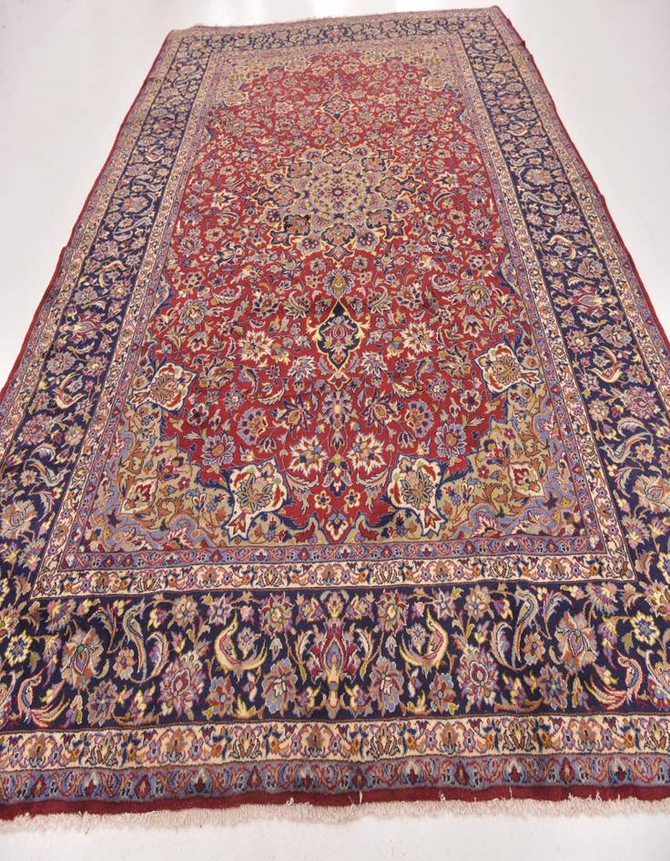 Detail image of 9' 10 x 13' 4 Hand Knotted Isfahan Persian Wool Rug