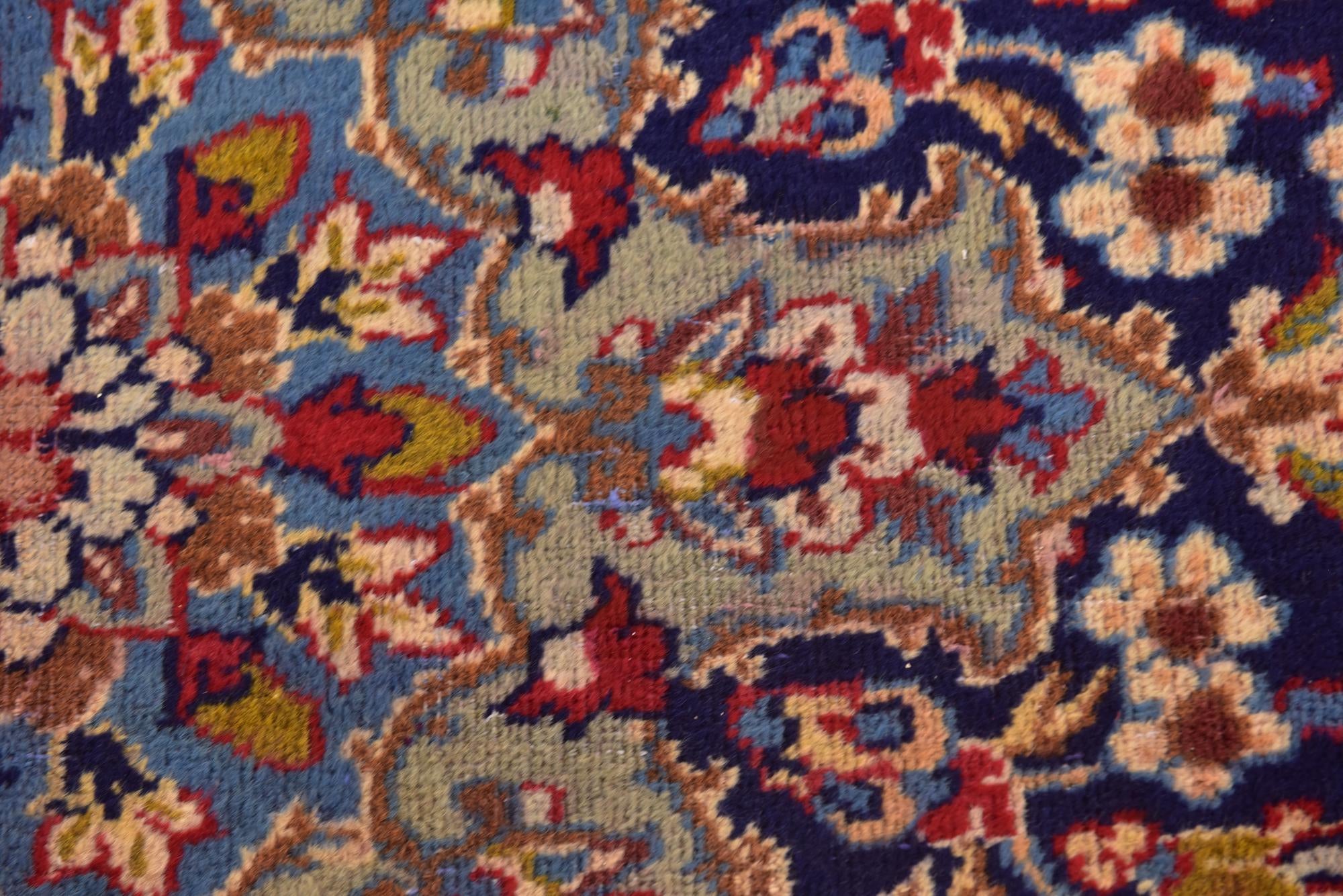 9' 8 x 13' 3 Hand Knotted Isfahan Persian Wool Rug