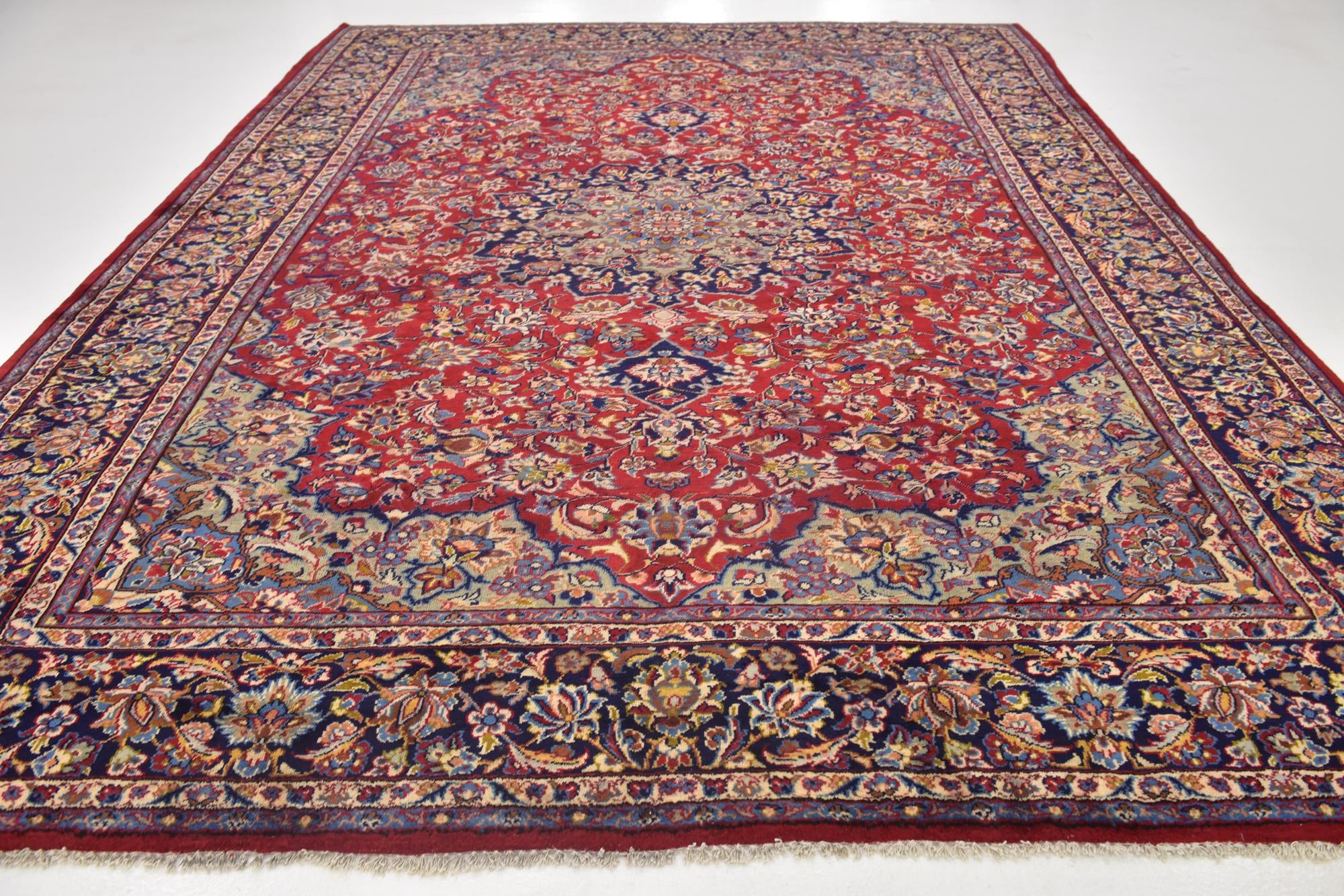 9' 8 x 13' 3 Hand Knotted Isfahan Persian Wool Rug