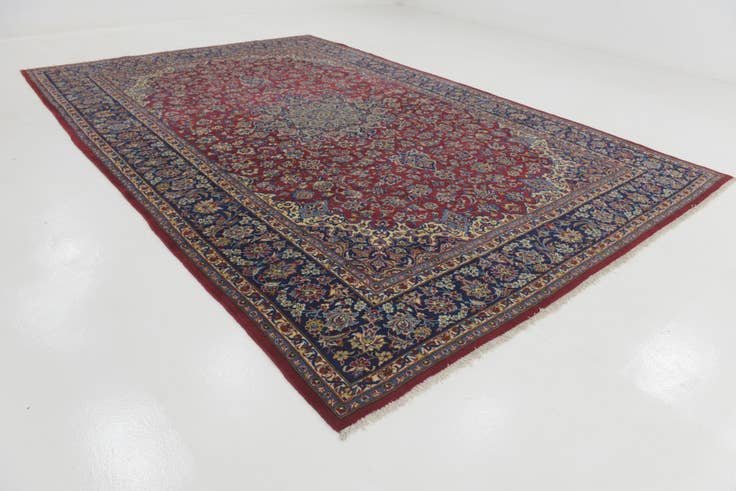 Detail image of 10' x 15' Hand Knotted Isfahan Persian Wool Rug