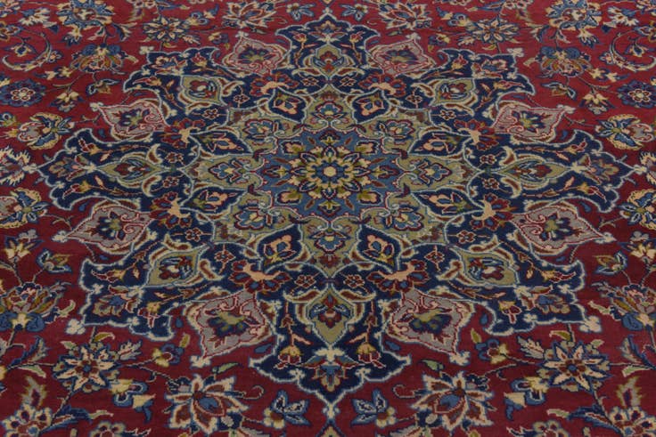 Detail image of 10' x 15' Hand Knotted Isfahan Persian Wool Rug