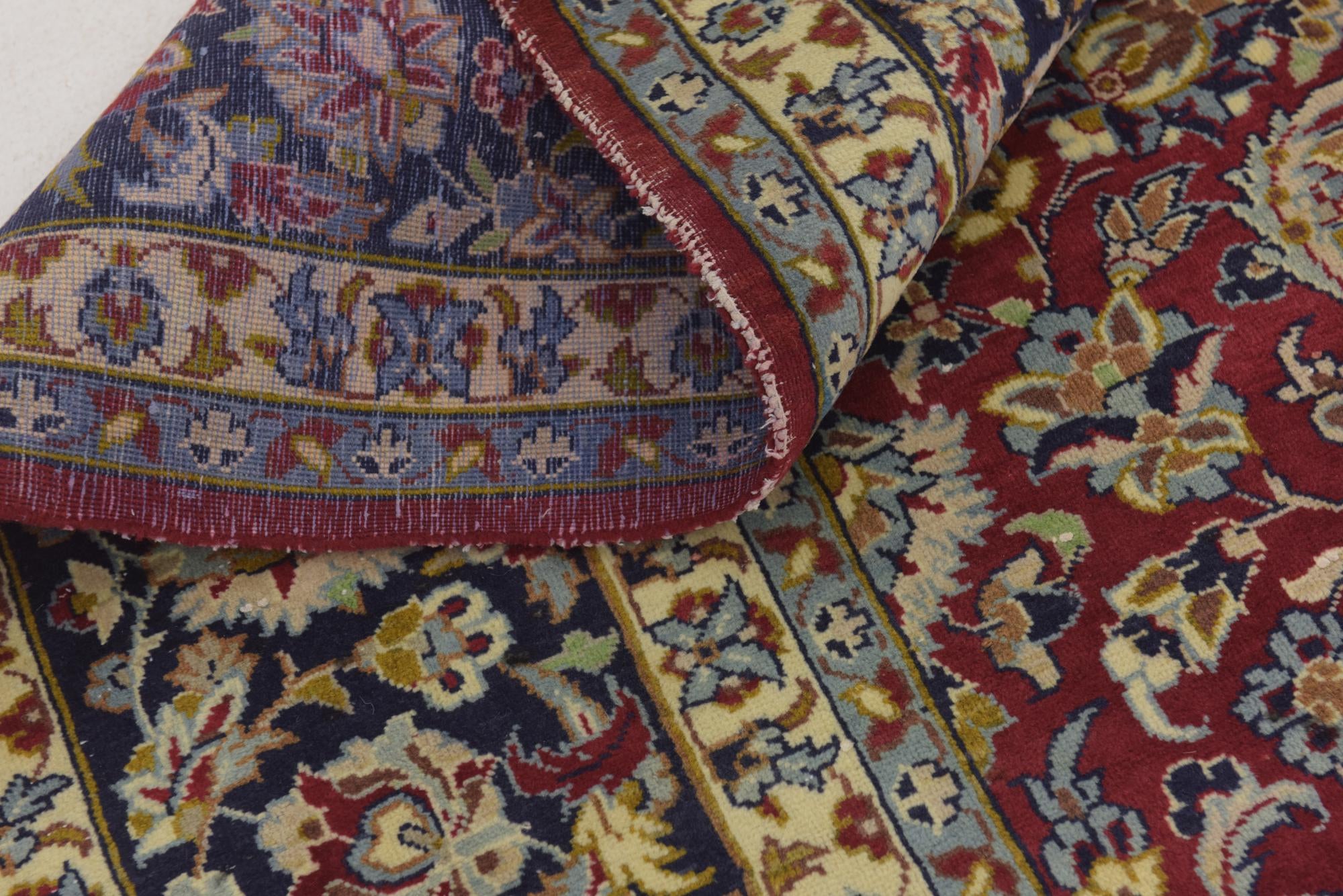 9' 4 x 13' 7 Hand Knotted Isfahan Persian Wool Rug