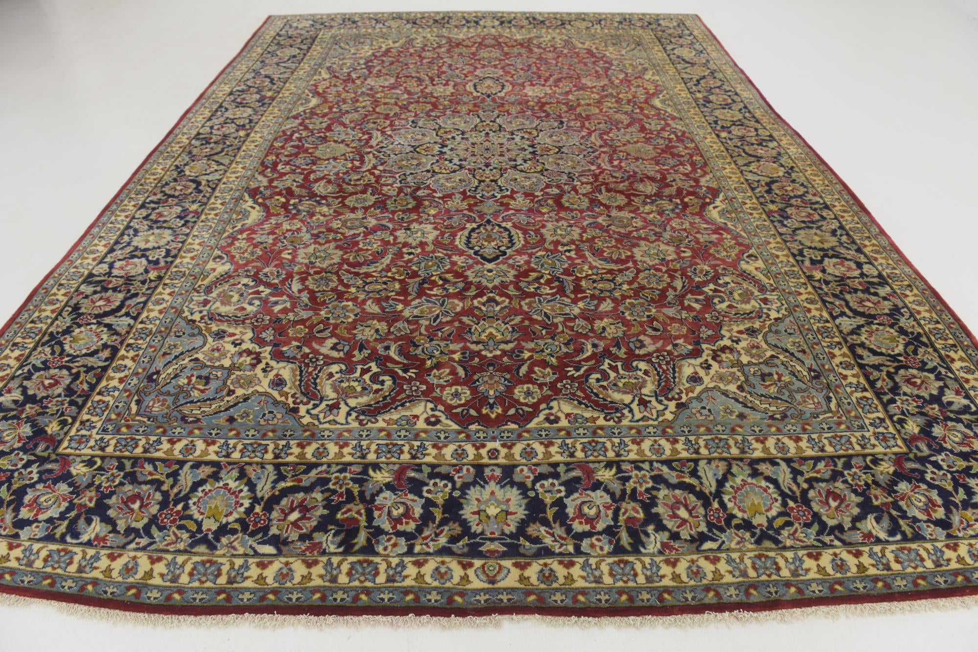 9' 4 x 13' 7 Hand Knotted Isfahan Persian Wool Rug