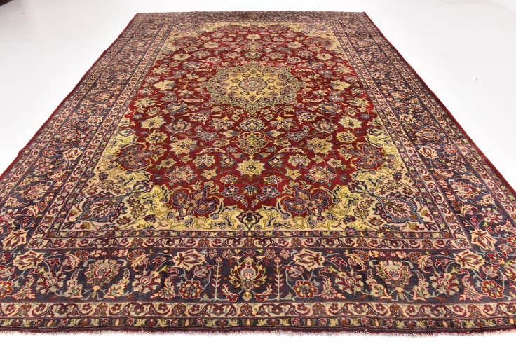 Detail image of 9' 5 x 13' 9 Hand Knotted Isfahan Persian Wool Rug
