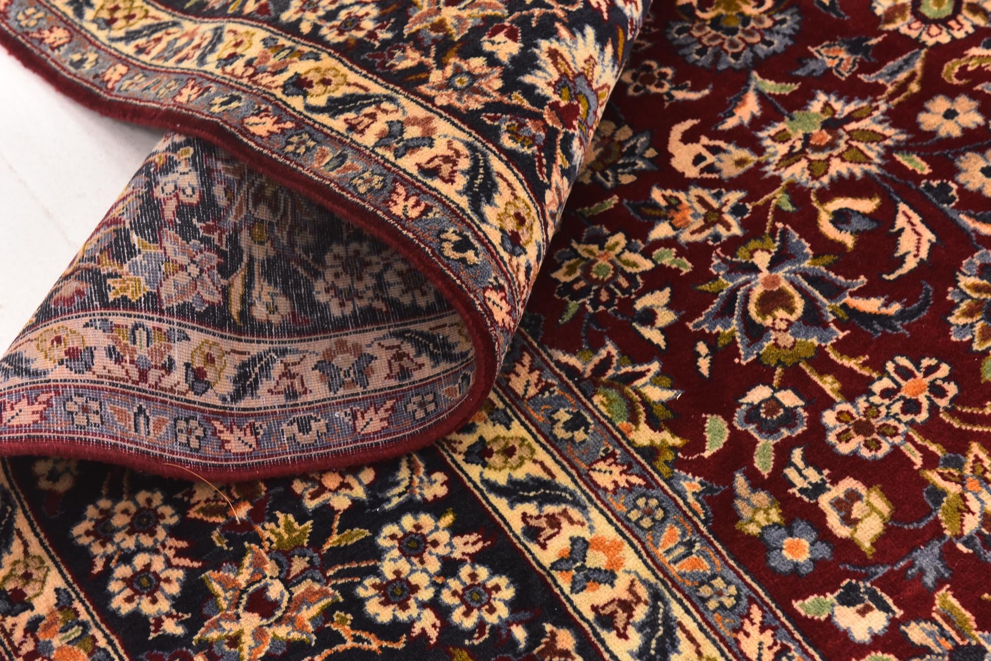 9' 6 x 12' 10 Hand Knotted Isfahan Persian Wool Rug