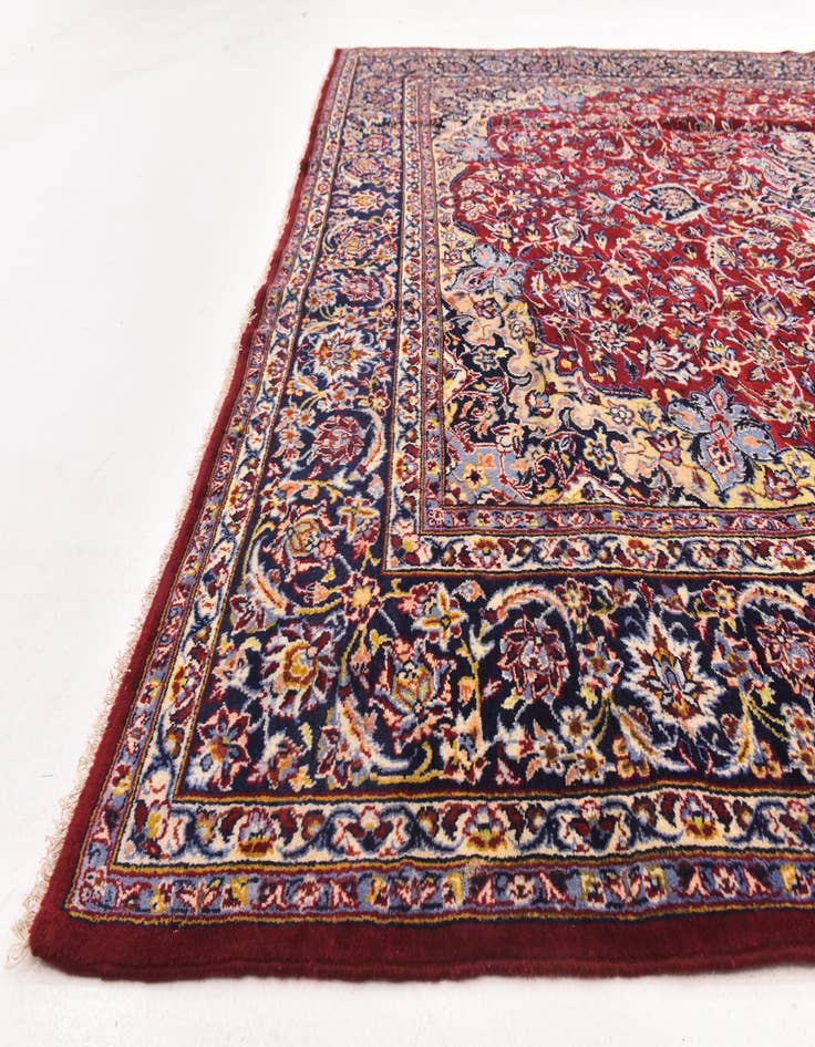 Detail image of 9' 9 x 13'  Hand Knotted Isfahan Persian Wool Rug