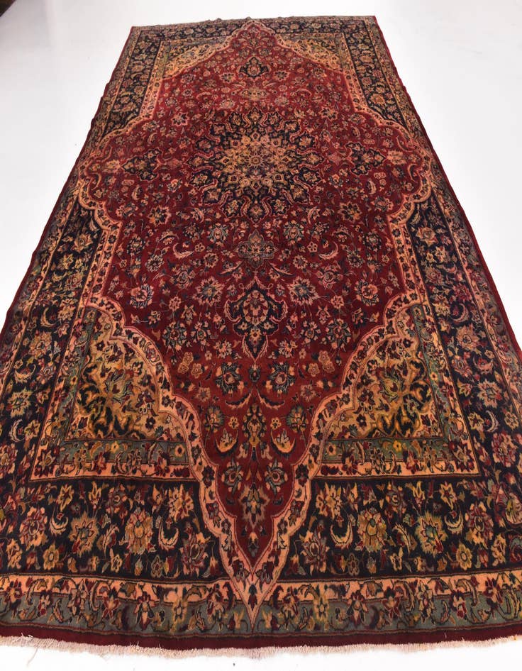 Detail image of 9' 8 x 13' 6  Hand Knotted Isfahan Persian Wool Rug