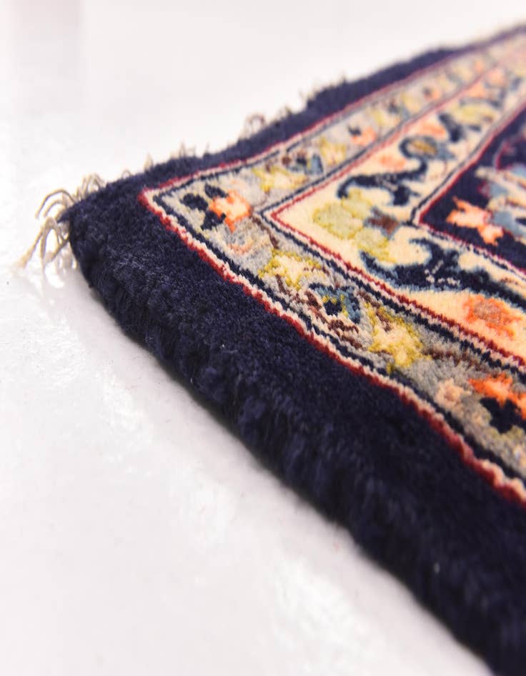 Detail image of 9' 10 x 13' 1  Hand Knotted Isfahan Persian Wool Rug