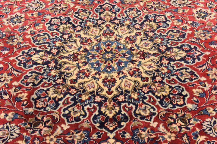 9' 9 x 13' Hand Knotted Isfahan Persian Wool Rug