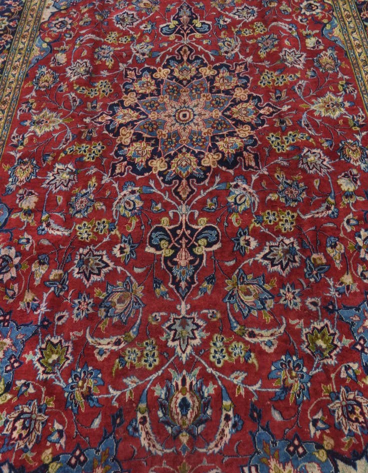 Detail image of 9' 6 x 13' 4  Hand Knotted Isfahan Persian Wool Rug
