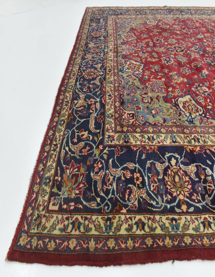 Detail image of 9' 8 x 13' 9 Hand Knotted Isfahan Persian Wool Rug