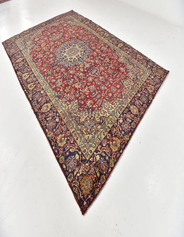 Detail image of 8' 9 x 13'  Hand Knotted Isfahan Persian Wool Rug