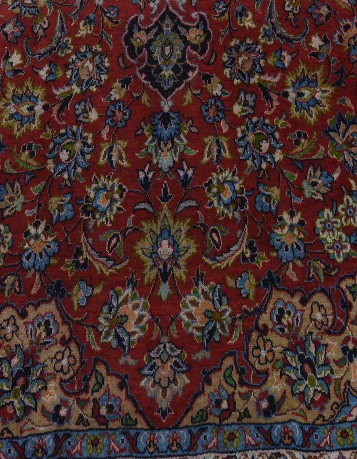 Detail image of 9' x 13'  Hand Knotted Isfahan Persian Wool Rug