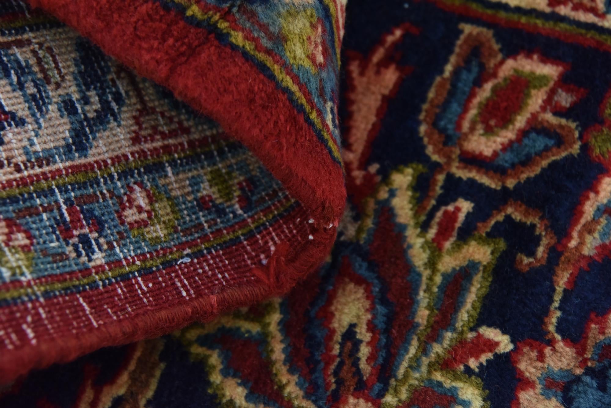 9' 9 x 13' Hand Knotted Isfahan Persian Wool Rug