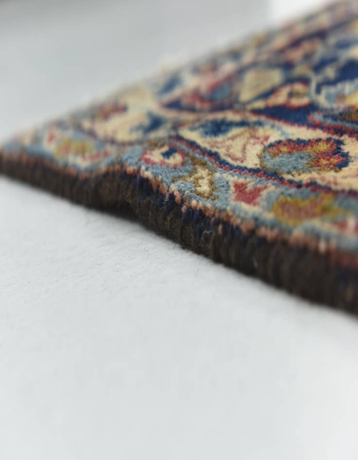 Detail image of 8' 10 x 13' 3  Hand Knotted Isfahan Persian Wool Rug