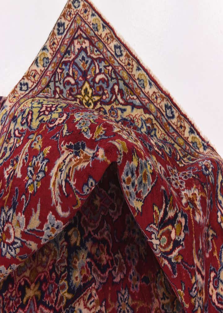 5' 7 x 8' 8 Hand Knotted Isfahan Persian Wool Rug