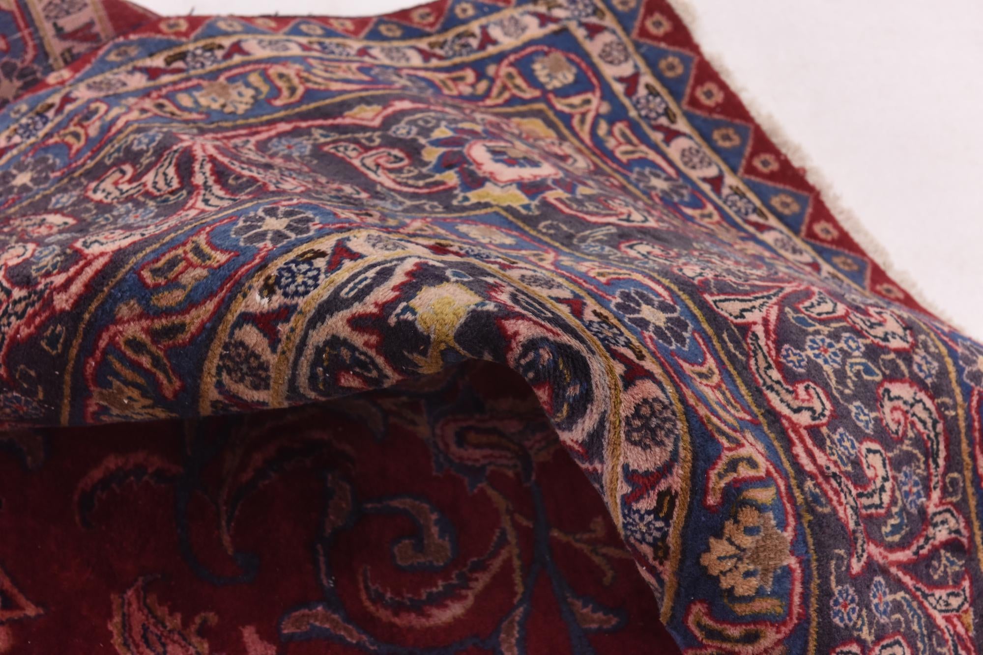 9' 8 x 13' Hand Knotted Isfahan Persian Wool Rug