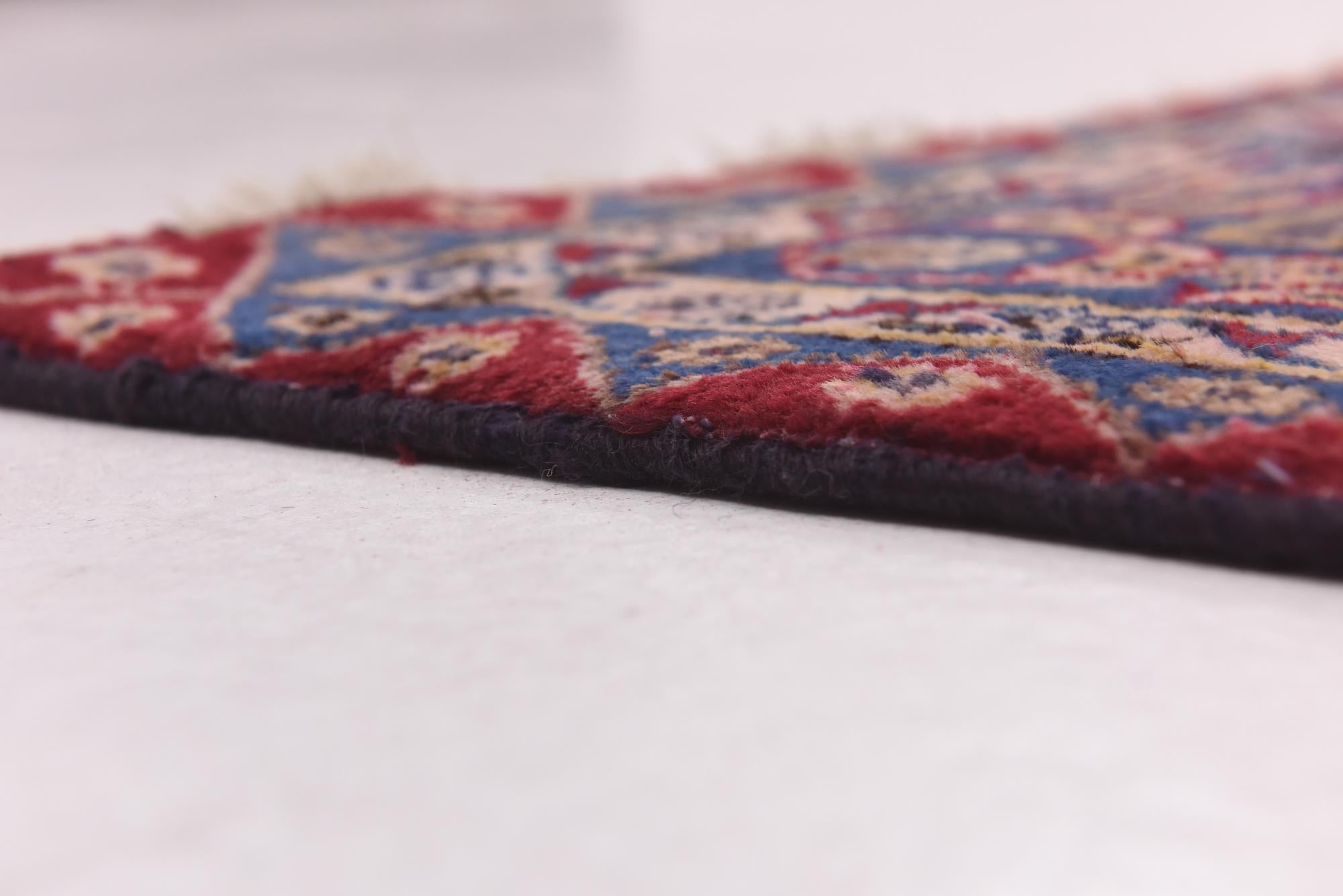 9' 8 x 13' Hand Knotted Isfahan Persian Wool Rug