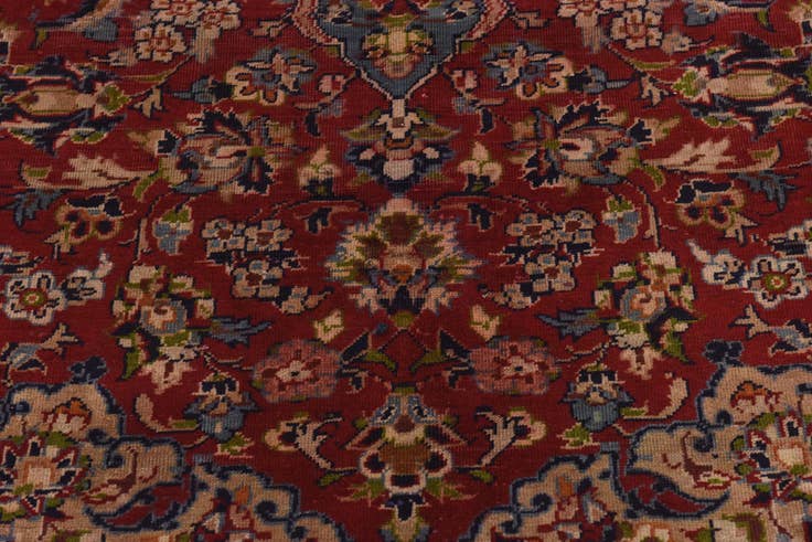 Detail image of 9' 10 x 13' 2 Hand Knotted Isfahan Persian Wool Rug